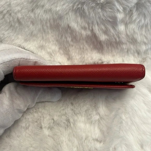 Prada ❤️Red❤️Saffiano leather key holder/card case double snaps